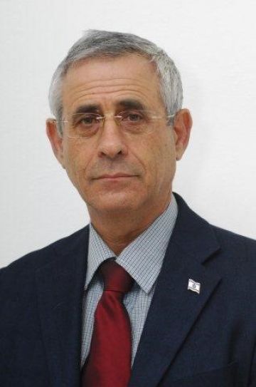 Dr Moti Kedar