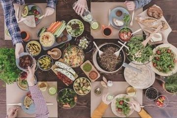 karmiel social lunch